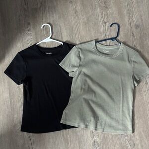 Old Navy Womens Black and Olive Tees